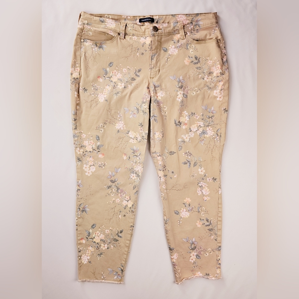 Bandolino Lisbeth Crop Ankle Fringe Hem Womens Size 14 Floral Print Denim Jeans - Picture 4 of 9